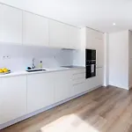 Lusíadas 53 2ºd - Beautiful Two-bedroom Apartamento Lisboa